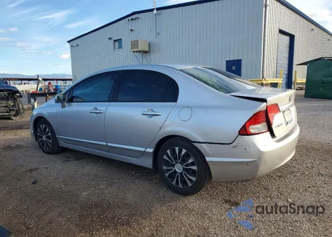 2010 Honda Civic Lx z USA, uszkodzony, nr VIN 19XFA1F57AE049642